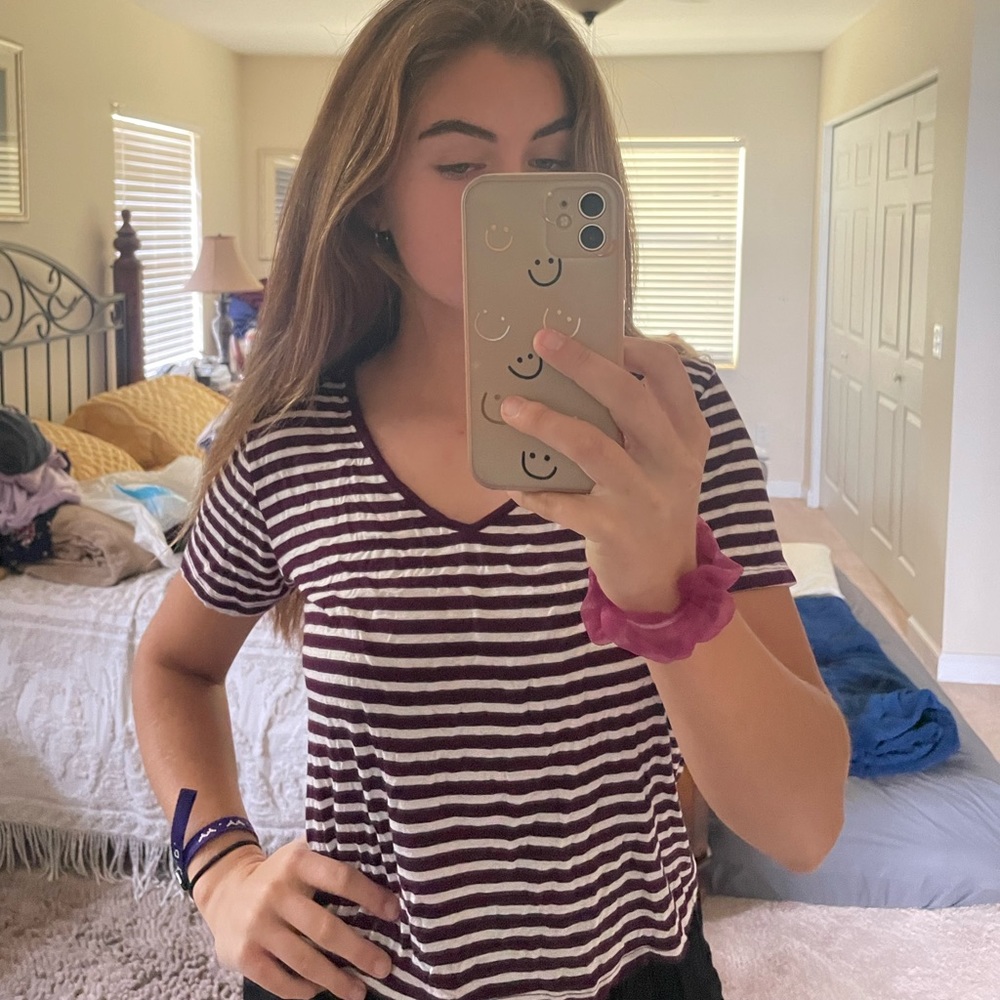 Medium Maroon & white striped cropped tee